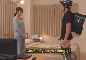Em nhân viên massage bí mật nhét cu vào lồn