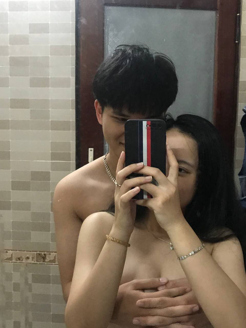 Khóa học cách làm thỏa mãn đàn ông của 2 cô giáo ngọt nước